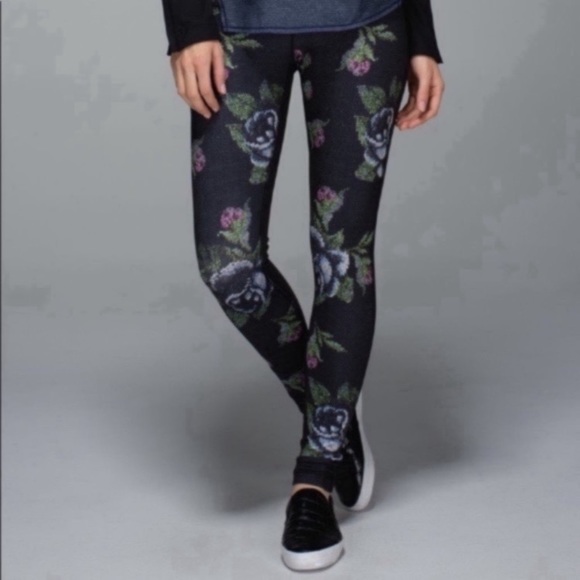 lululemon athletica Pants - Lululemon Wunder Under Full-On Luon 3D Garden Party Full Length Legging Size 10